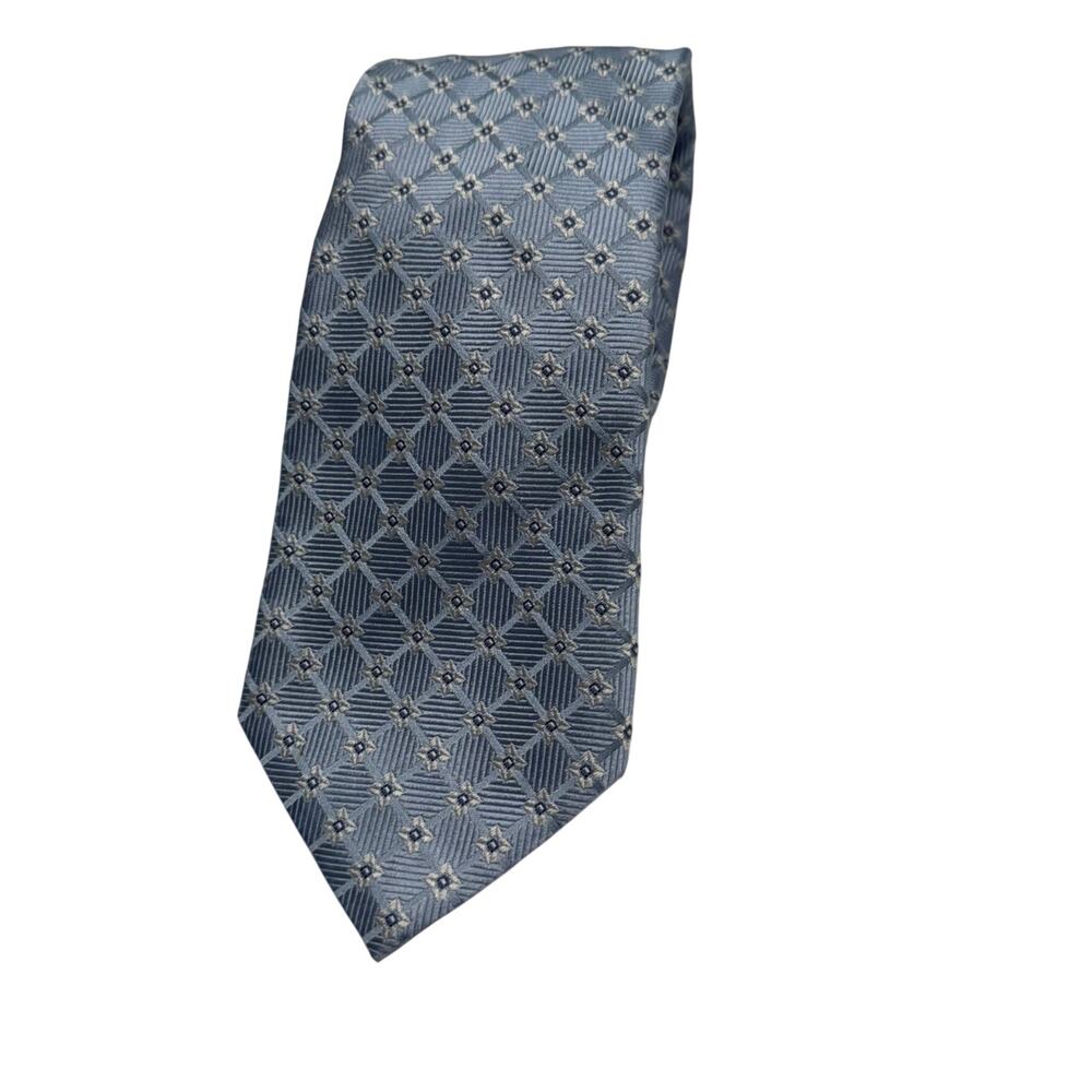 Faconnable Men's Silk Necktie Tie Light Blue White Floral Geometric Designer
